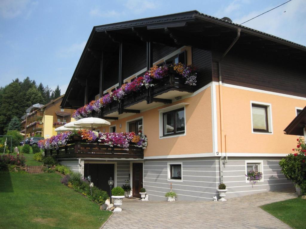 Gaestehaus Stroitz Drobollach am Faakersee Dış mekan fotoğraf
