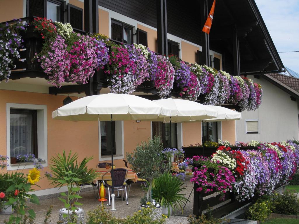 Gaestehaus Stroitz Drobollach am Faakersee Dış mekan fotoğraf