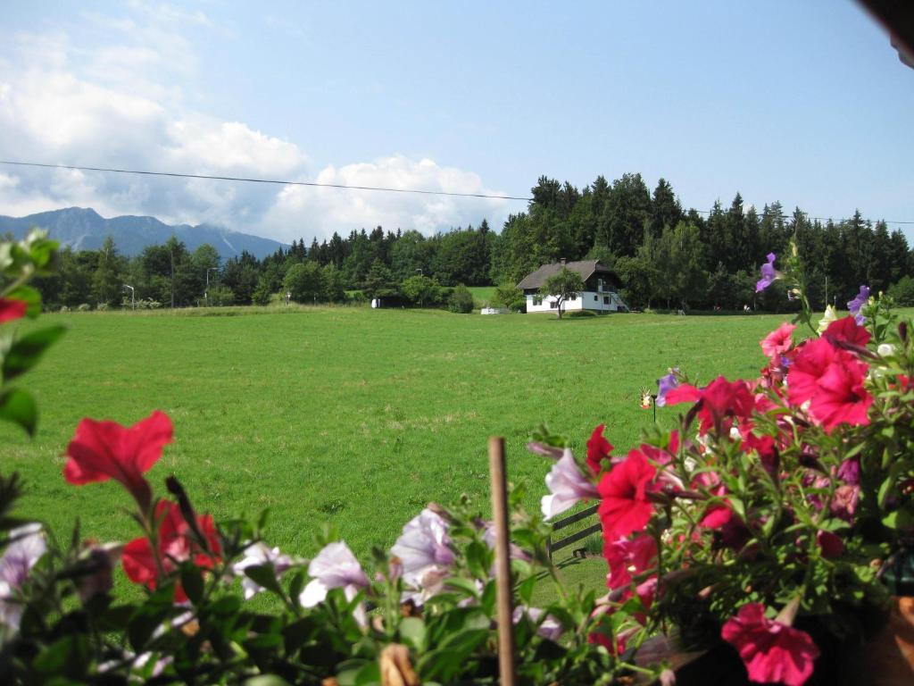 Gaestehaus Stroitz Drobollach am Faakersee Dış mekan fotoğraf