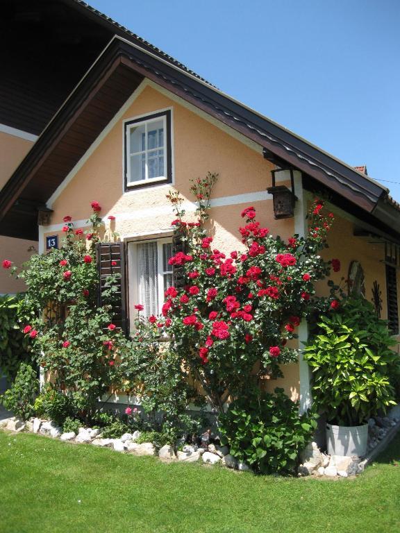 Gaestehaus Stroitz Drobollach am Faakersee Dış mekan fotoğraf